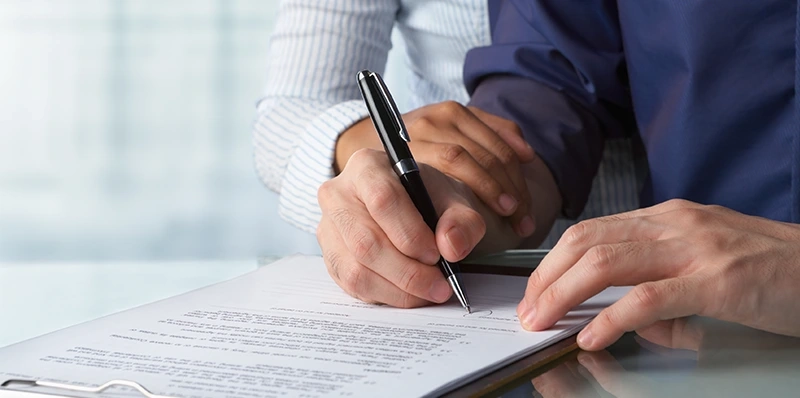 Termo de Consentimento Livre e Esclarecido (TCLE) <br /><strong>e sua importância para evitar condenações judiciais e éticas por suposto erro médico</strong>