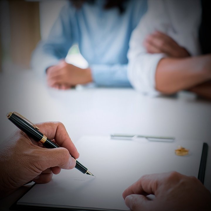 Área de atuação  Mandado de Segurança e outras Ações Judiciais