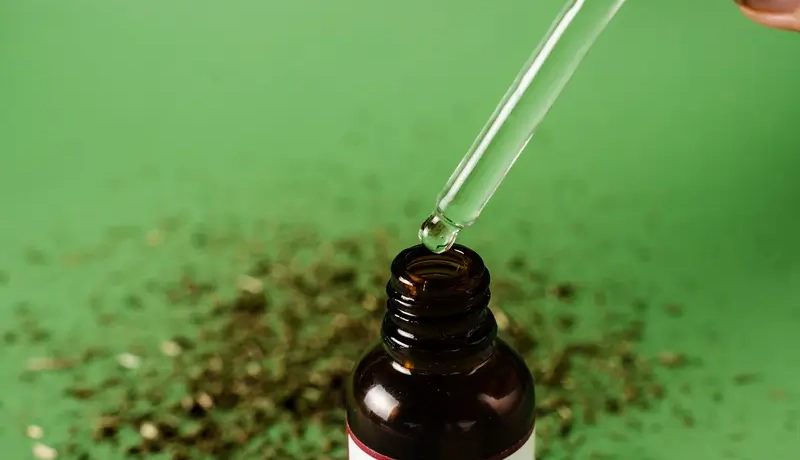 Fornecimento de medicamento <br /><strong> à base de Canabidiol a paciente</strong>