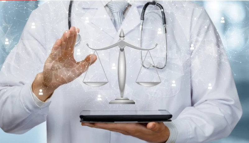 Plano de Saúde e a Negativa de Procedimentos Cirúrgicos: Um Caso de Câncer de Próstata