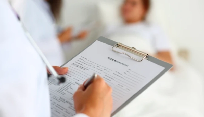 Sociedades médicas: posso receber tudo como lucro sem pagar pró-labore?